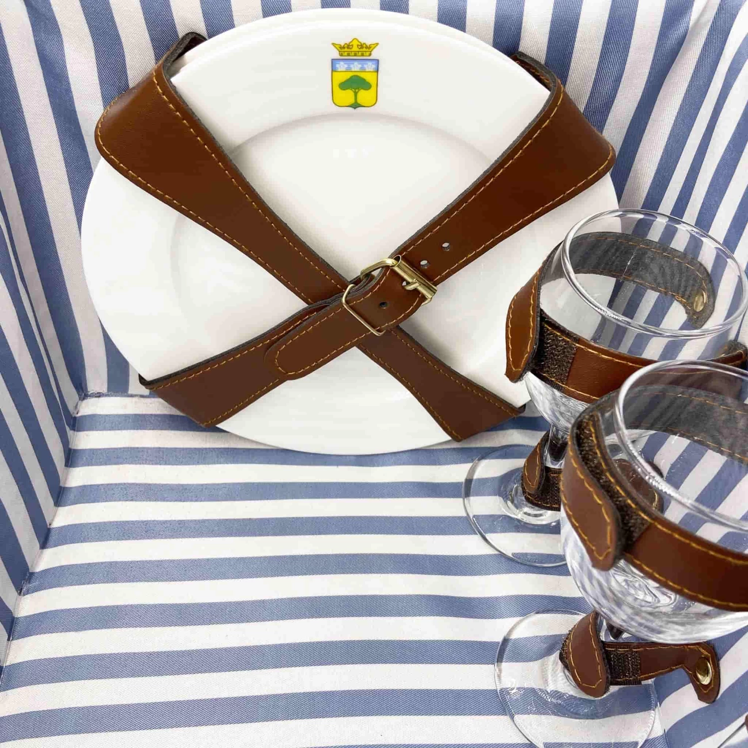 Saint-Malo Blue Striped Picnic Basket With Table, 4 Person 7 Saint-Malo Blue Striped Picnic Basket With Table, 4 Person - Image 7