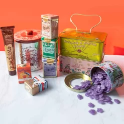 Leone Cri Cri "The Nutcracker" Chocolate Casket, 130g -Sous Chef Leone sweets group shot lifestyle LZ0013 LZ0005 LZ0001 LZ0011 LZ0007 LZ0003 LZ0004 LZ0008 LZ0007 LZ0014 c990e30f b861 4d20 af4f 4cc0de7c26e2 scaled