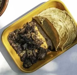 Kapka X Sous Chef Colourblock Enamel Roasting Dish, 21cm, Pink & Yellow -Sous Chef Untitled 1 0004 dulcedelechegoattacos 3of27 jpg